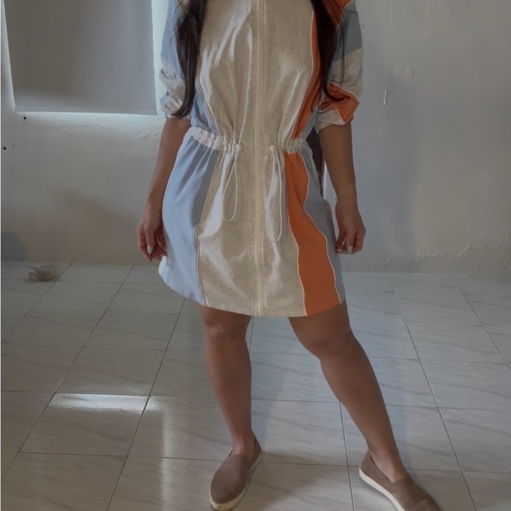 🆕 Colorblock Hooded Zip Tunic — Light Gray, Dusty Blue & Rust - Picture 7 of 12